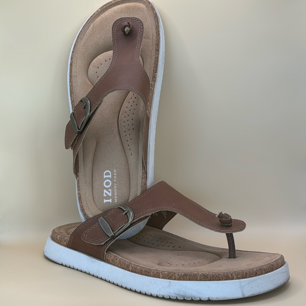IZOD™️ Women's Size 8M Brown/White Charcy Strap Sandals